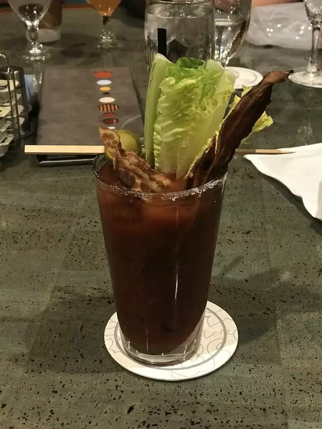 Avenue Cafe