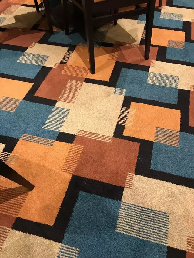 Avenue Cafe