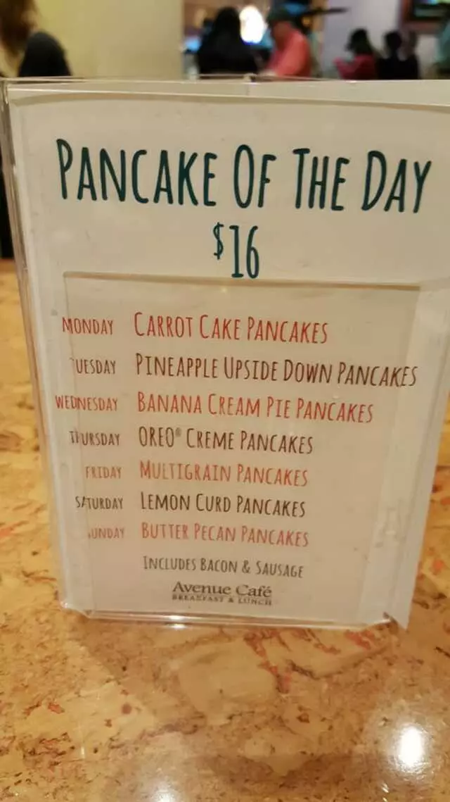 Avenue Cafe