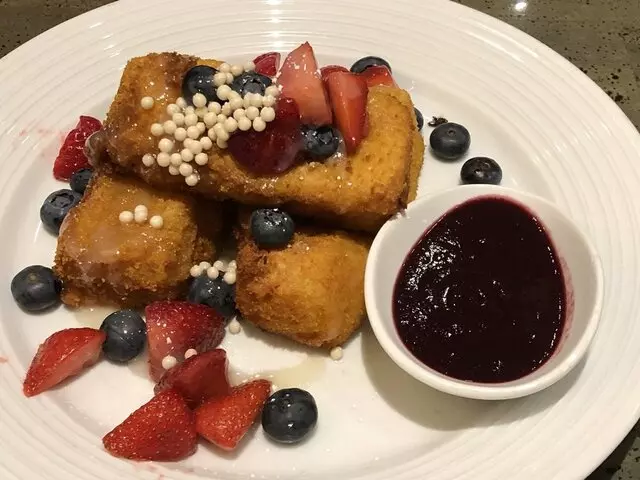 Avenue Cafe