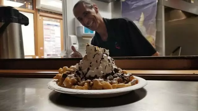 Braud's Funnel Cake Cafe